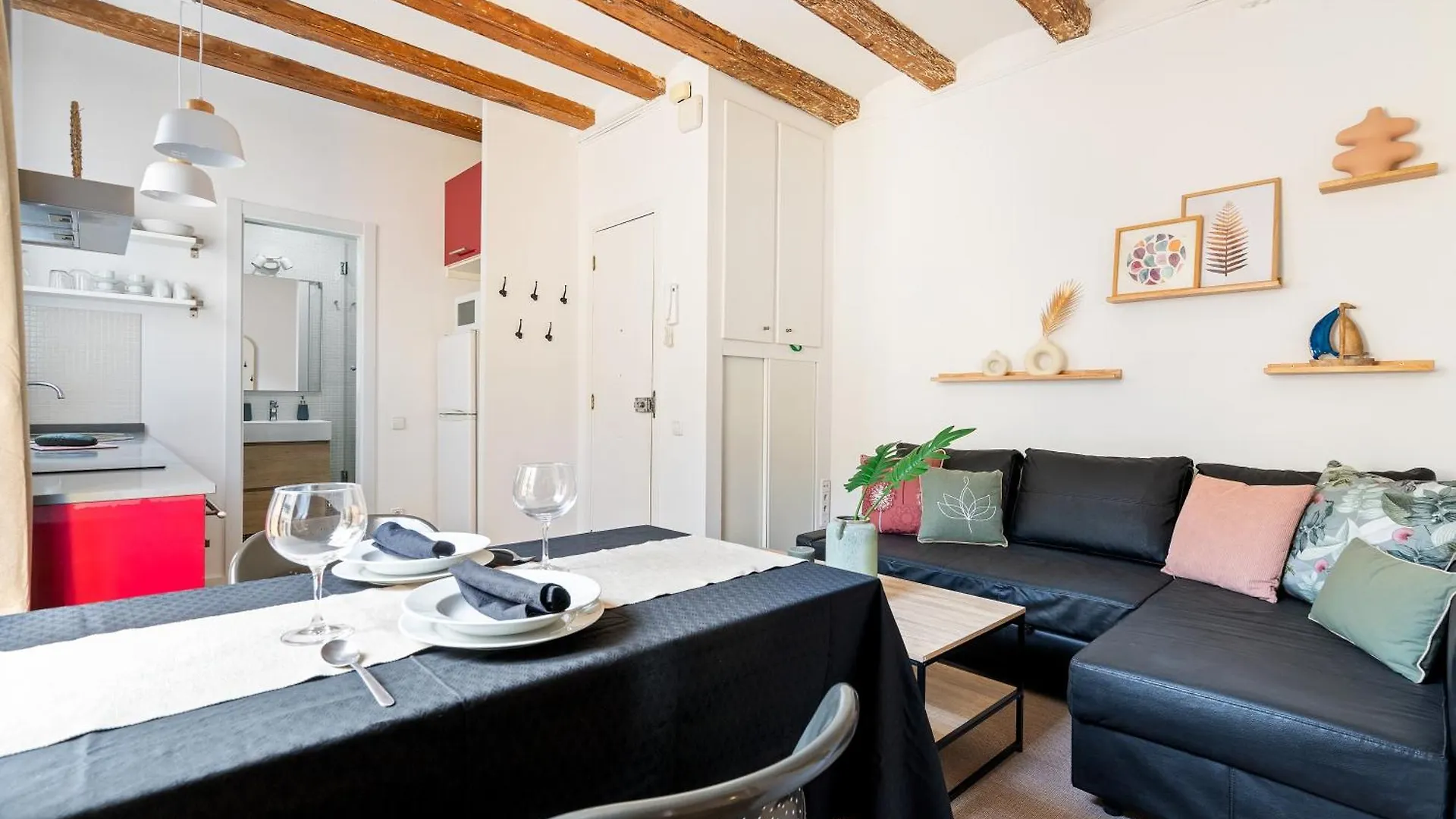 Lodging Apartments Almirall Beach 51 Barcelona